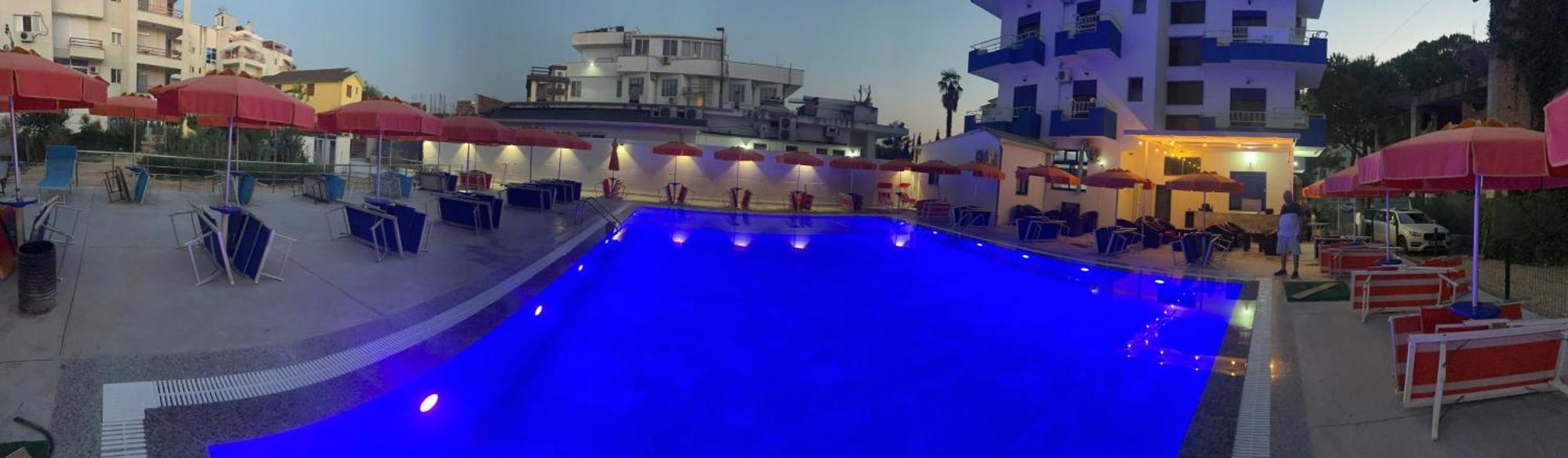 Blue Balcony Hotel Golem  Exterior foto